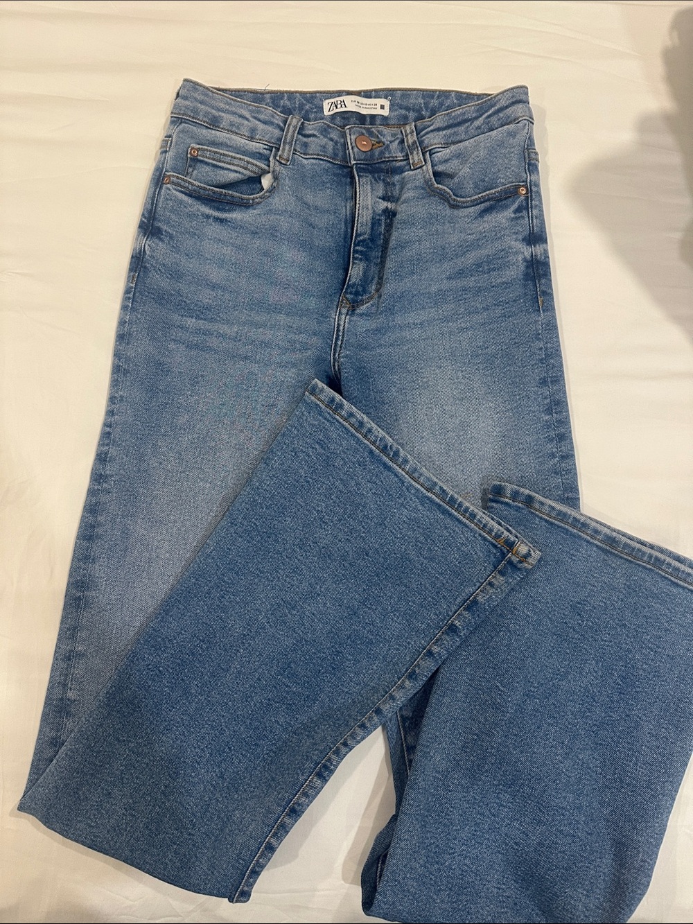 Zara Medium Wash High-Rise flare Women’s Jeans